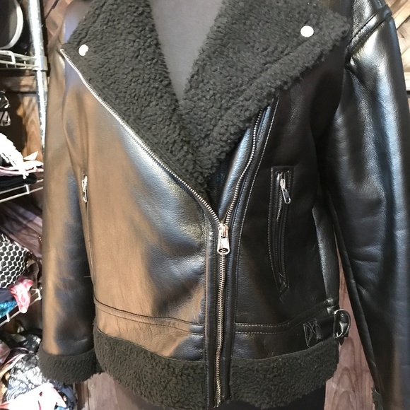 🦋 West of Melrose Faux Leather Jacket - Picture 3 of 7